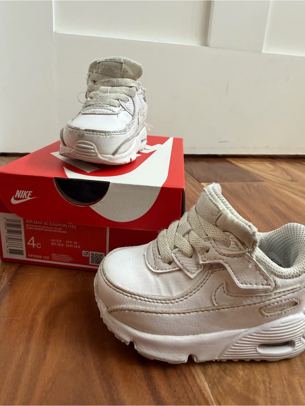 Nike Kids White Air Max Style Sneakers